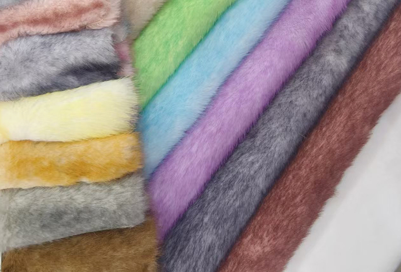 پارچه خز روباه تقلیدی رنگین کمانی ضخیم شده 165 سانتی متری مناسب برای کت/عروسک/پتوی خانه پارچه خز روباه تقلیدی رنگین کمانی ضخیم شده 165 سانتی متری مناسب برای کت/عروسک/پتوی خانه